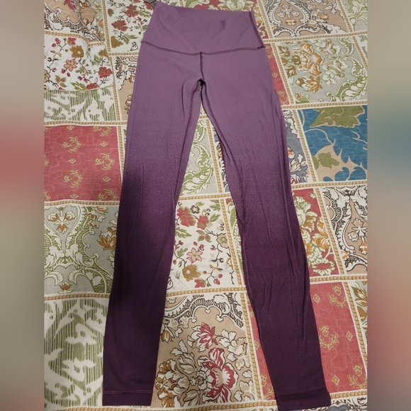 ⚪️2/$80 LULULEMON Align leggings 28' - Picture 4 of 6